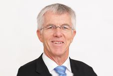 Prof. Dr. Thomas Straubhaar