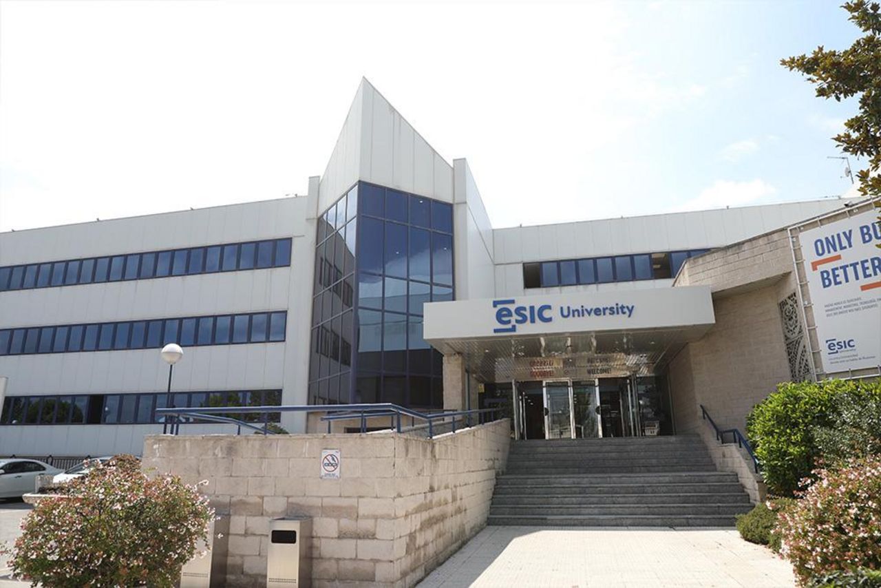 ESIC Valencia Front Building