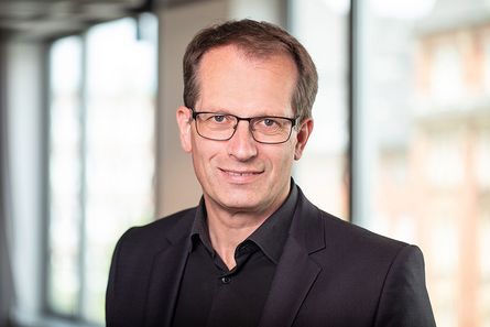 Prof. Dr. Michael Höbig