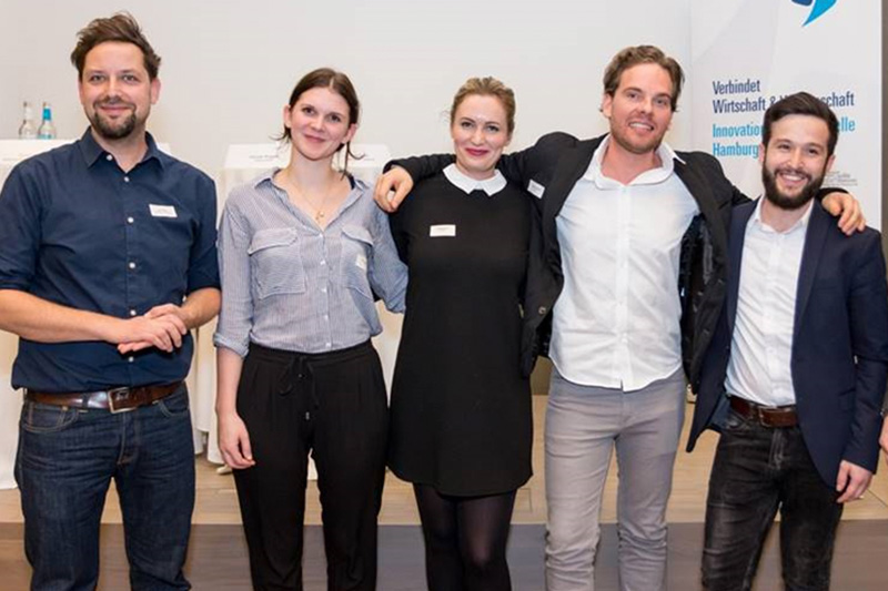 Das Siegerteam der HAW Hochschule für Angewandte Wissenschaften 2016 Das Siegerteam der HAW Hochschule für Angewandte Wissenschaften 2016